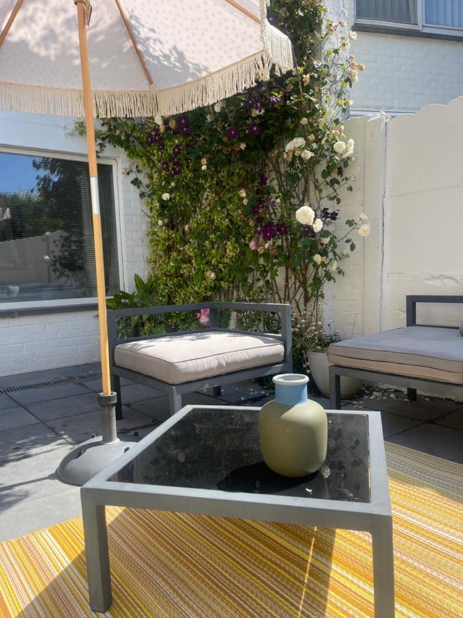Guesthouse Poppies , Free Parking ออสเทนด์ ภายนอก รูปภาพ